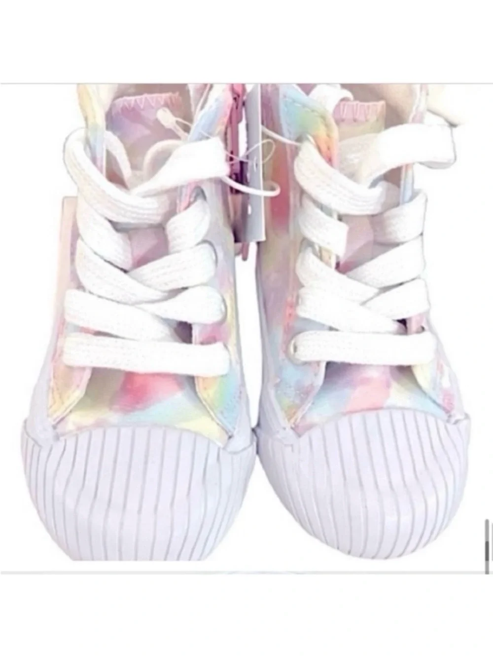 🆕-Toddler Girls' Lace-Up Zipper Sneakers - Cat & Jack Size: 5